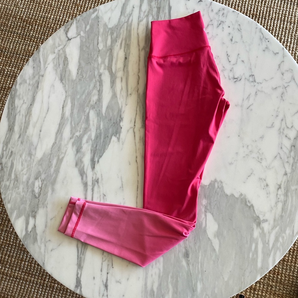 Lululemon Ombré Wunder Unders